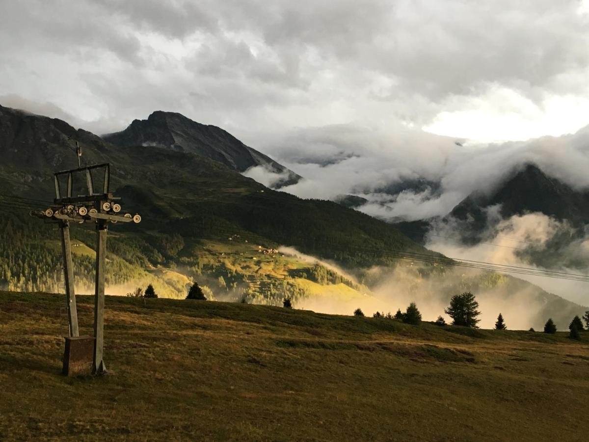 بيت شباب Restaurant Fleschboden Rosswald المظهر الخارجي الصورة
